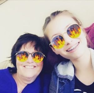 Meet your Posher, Tanya